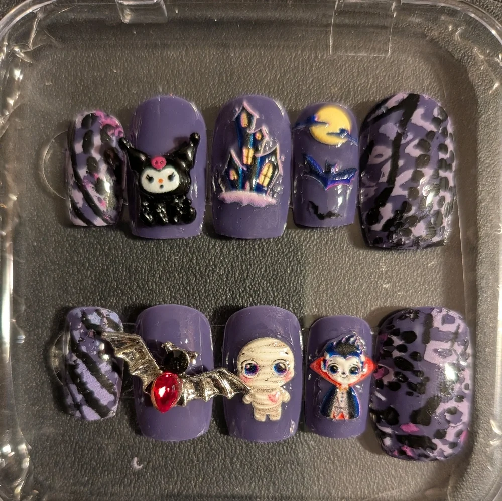 Handmade Halloween-Themed Custom Short Nails Sz 03224